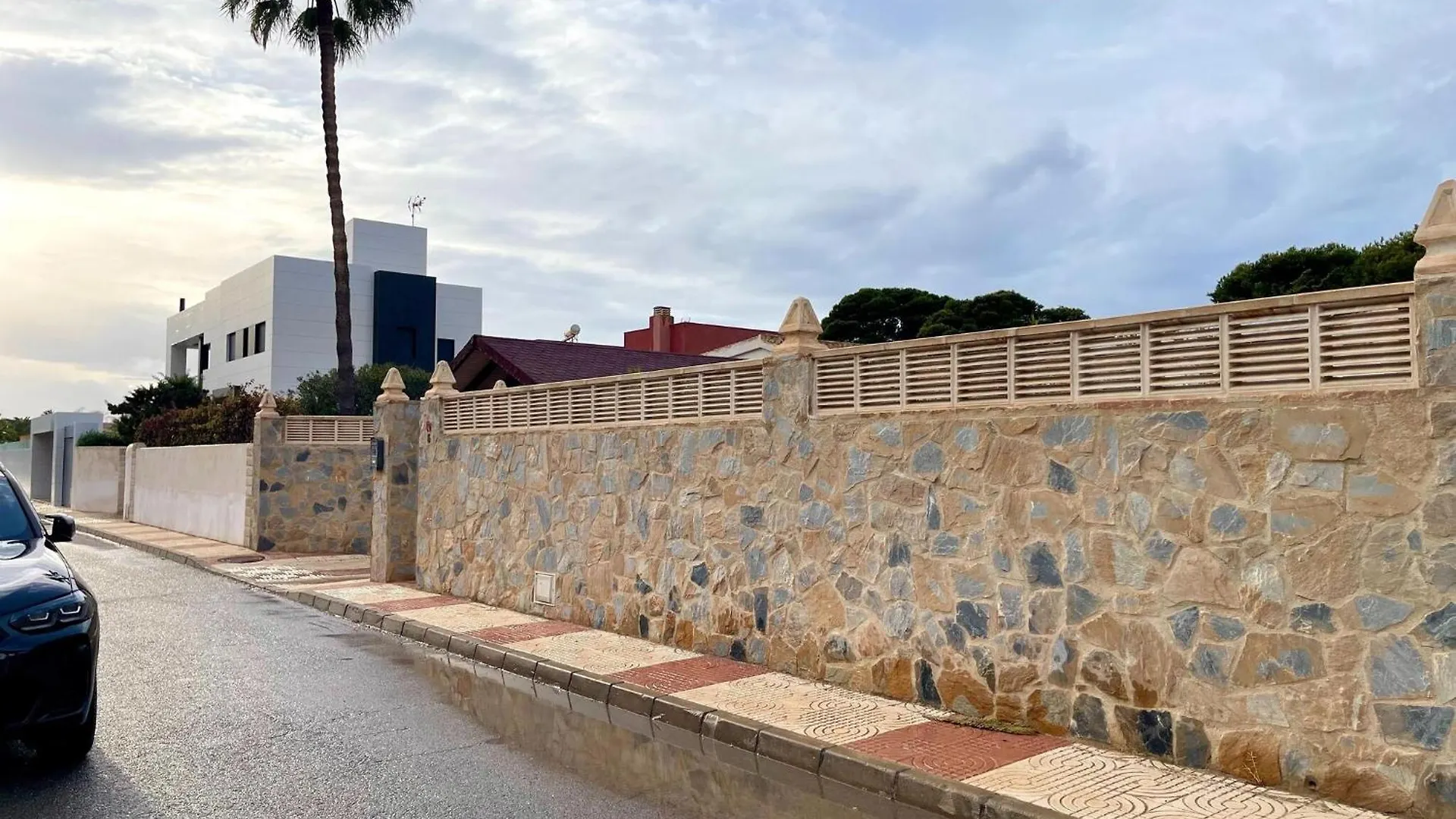 Villa In Roquetas With Garden And Private Pool روكيتاس ذي مار
